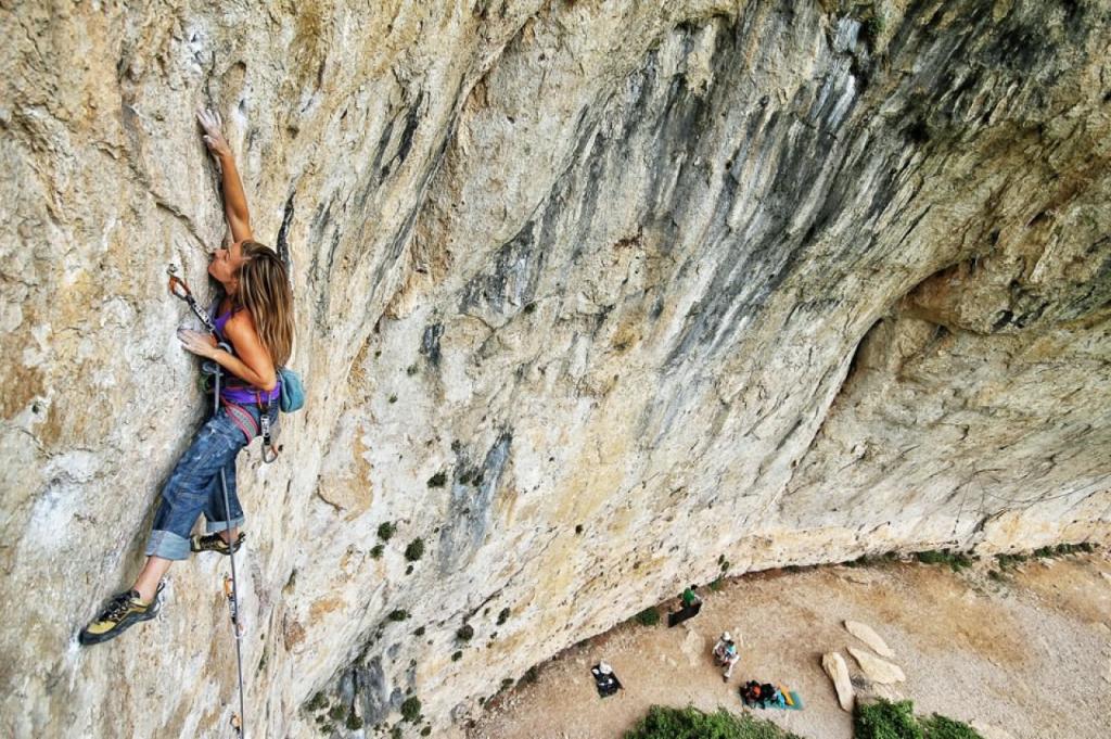 Reme Arenas. Proximo Bambino, 7b (Cuenca, Spain). Photo: Luis Alfonso Felix - Source: facebook